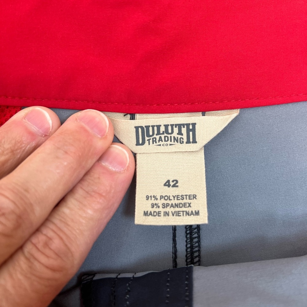 New Duluth Trading Co Men's DuluthFlex Bull Moose 9" Printed Board Short, Sz 42 - Picture 4 of 13
